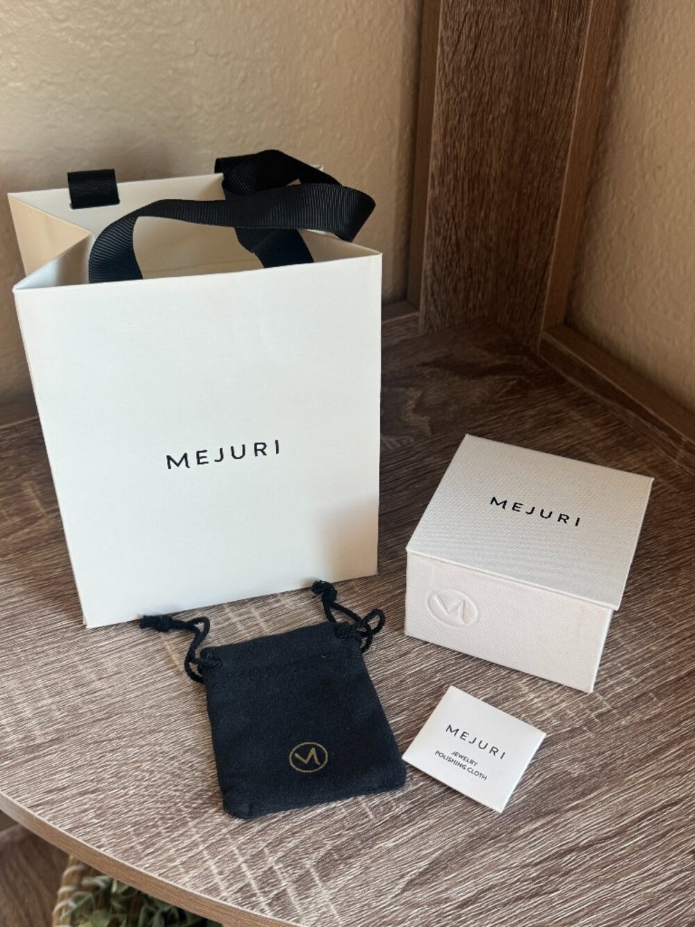 Mejuri Jewelry Packaging Gift Box Bag & Pouch Set